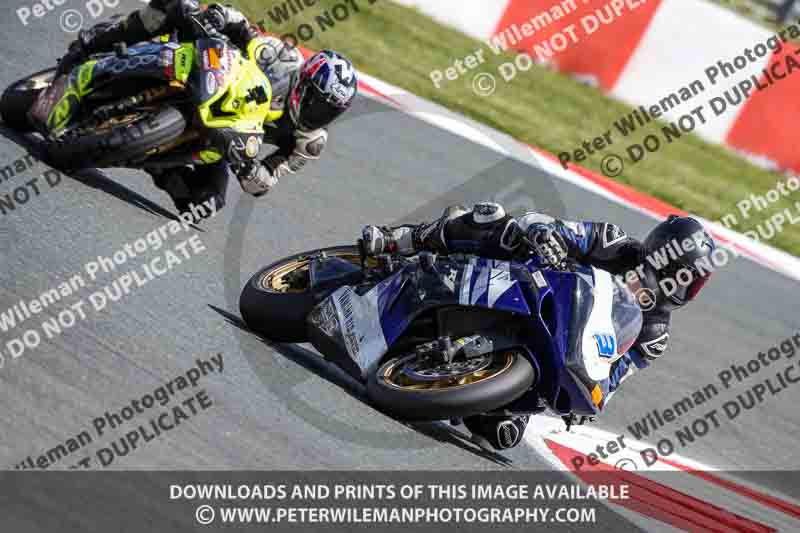 cadwell no limits trackday;cadwell park;cadwell park photographs;cadwell trackday photographs;enduro digital images;event digital images;eventdigitalimages;navarra;no limits trackdays;peter wileman photography;racing digital images;trackday digital images;trackday photos